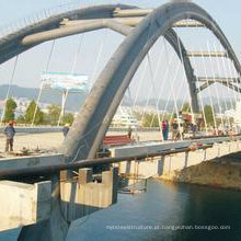 Ponte de aço projetada